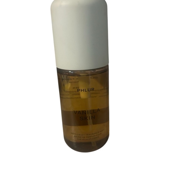 Phlur Vanilla Skin Fragrance Mist for hair and body - Picture 2 of 3
